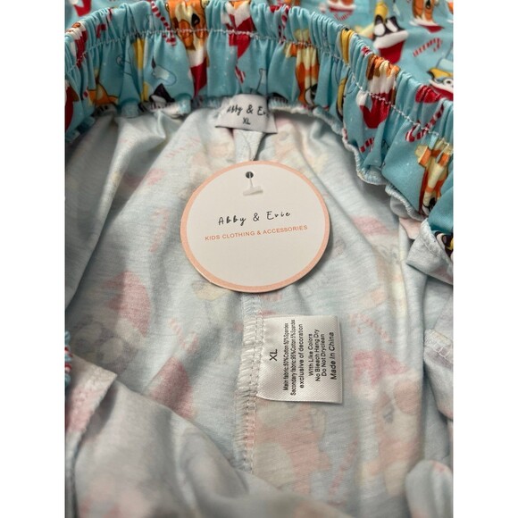 Abby & Evie Adult Bluey Christmas Pajama Pants Size XL New With Tag - Picture 4 of 5